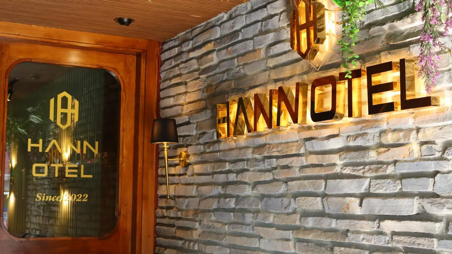 Hann Otel 特拉布宗 0*,
